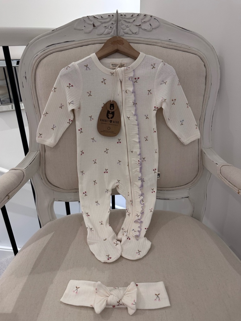 🤍 6~9 Mth Organic Cotton Ivory~Cream Ruffle-Trim Baby Footie with Headband NWT
